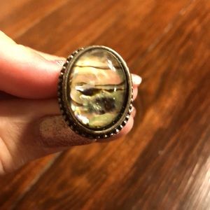 Silver tone ring w/ abalone, size 5.5